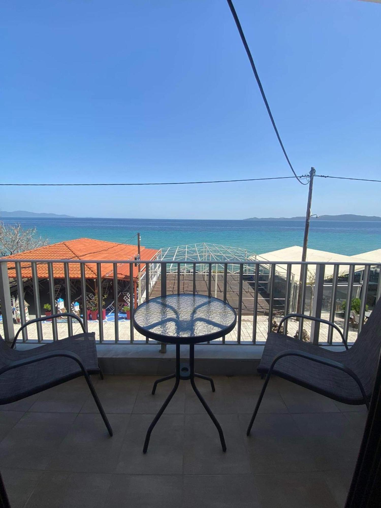 Diolkos Apartement Nea Roda Room photo