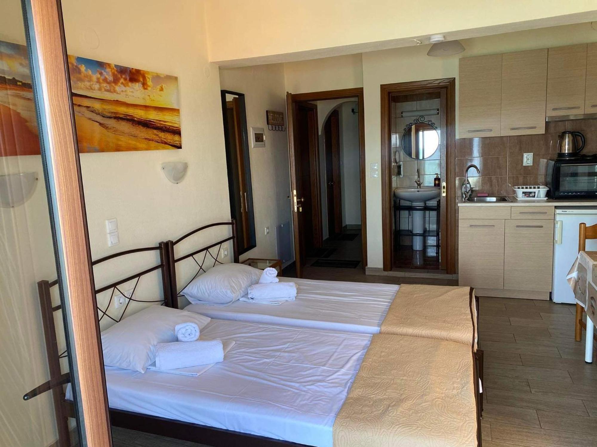 Diolkos Apartement Nea Roda Room photo