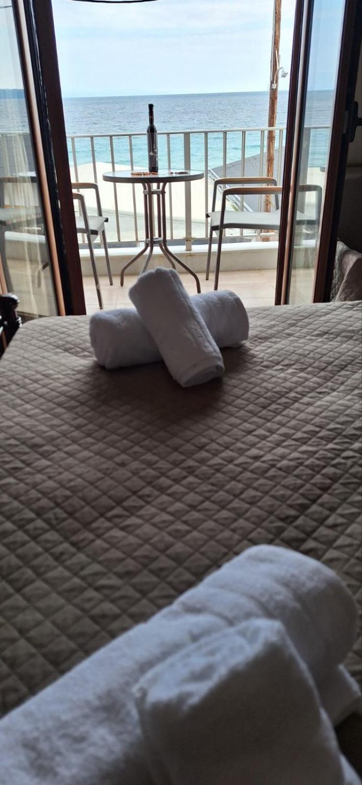 Diolkos Apartement Nea Roda Room photo