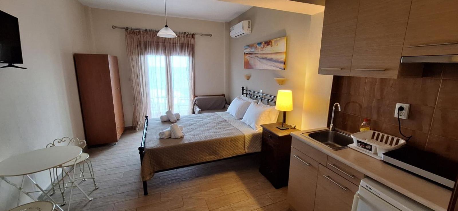 Diolkos Apartement Nea Roda Room photo