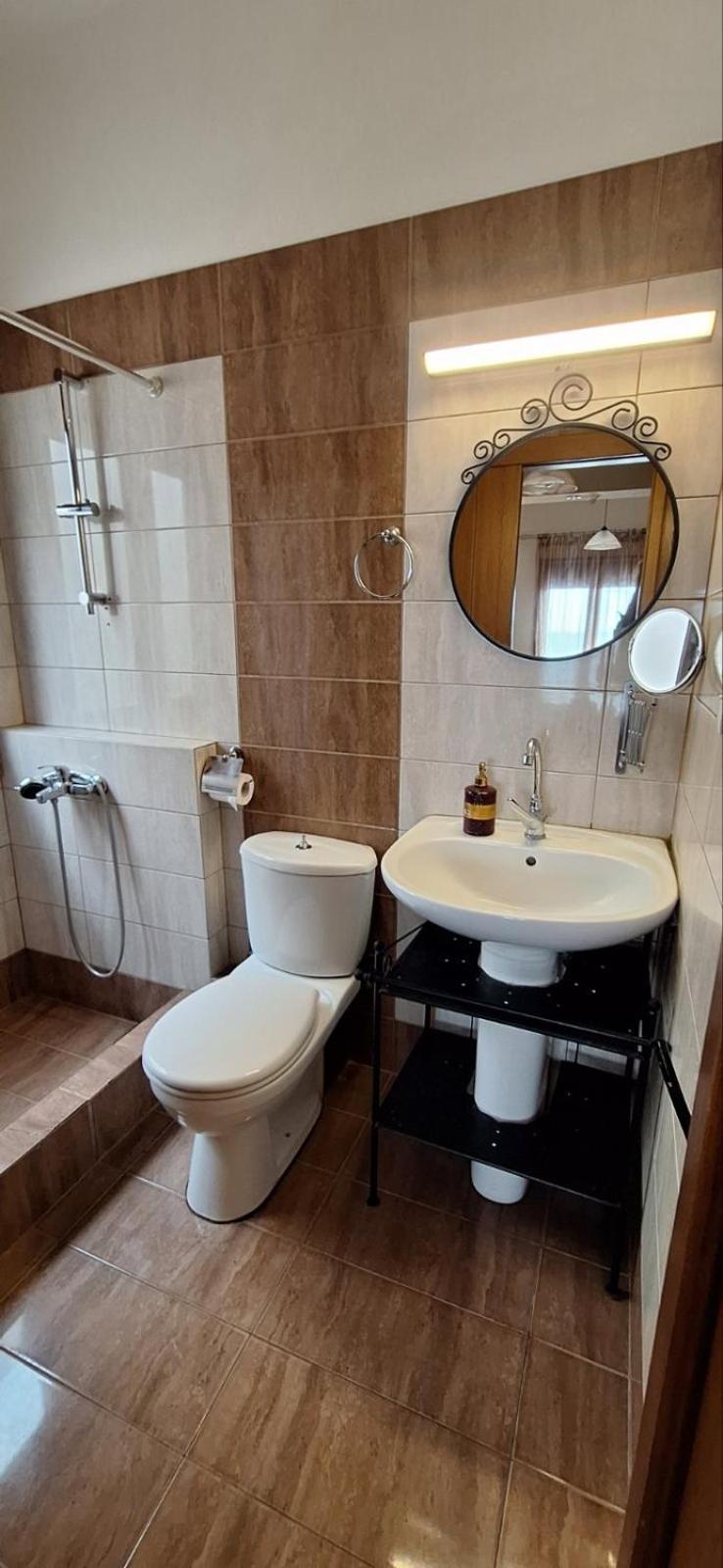 Diolkos Apartement Nea Roda Room photo